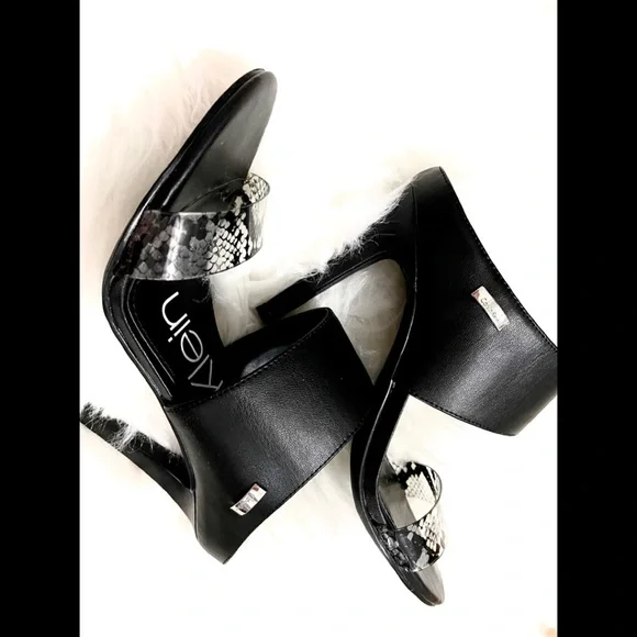 StunningChic slip on CalvinKlein Heels - Picture 9 of 11